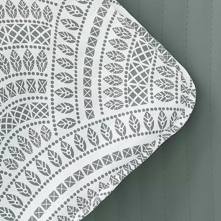 Quilts-Kirklands Home Green Scalloped Reversible 3-pc. Queen Quilt Set