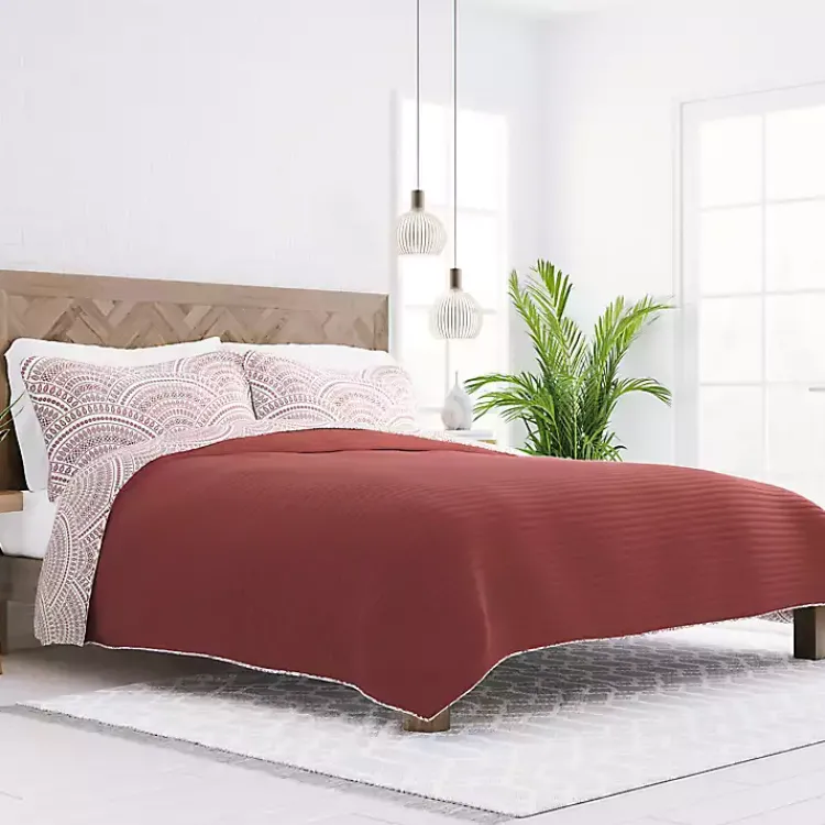 Quilts-Kirklands Home Terra Scalloped Reversible 3-pc. King Quilt Set