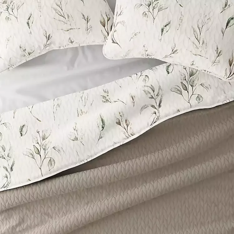 Quilts-Kirklands Home Watercolor Leaves Reversible 3-pc. Queen Quilt Set