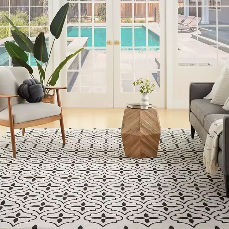 Outdoor Rugs-Kirklands Home Ivory & Black Quatrefoil Indoor/Outdoor Rug, 5x7